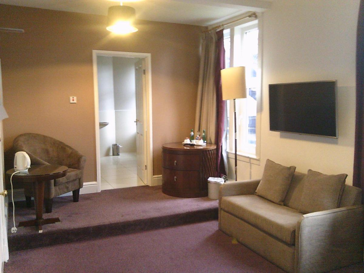 Grantown-on-Spey The Speyside Hotel And Restaurant מראה חיצוני תמונה