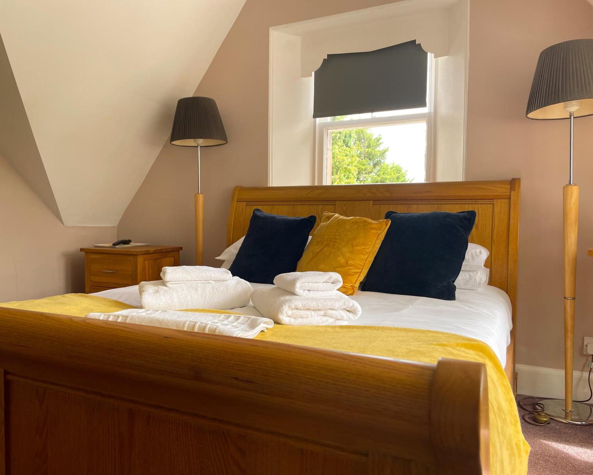 Grantown-on-Spey The Speyside Hotel And Restaurant מראה חיצוני תמונה