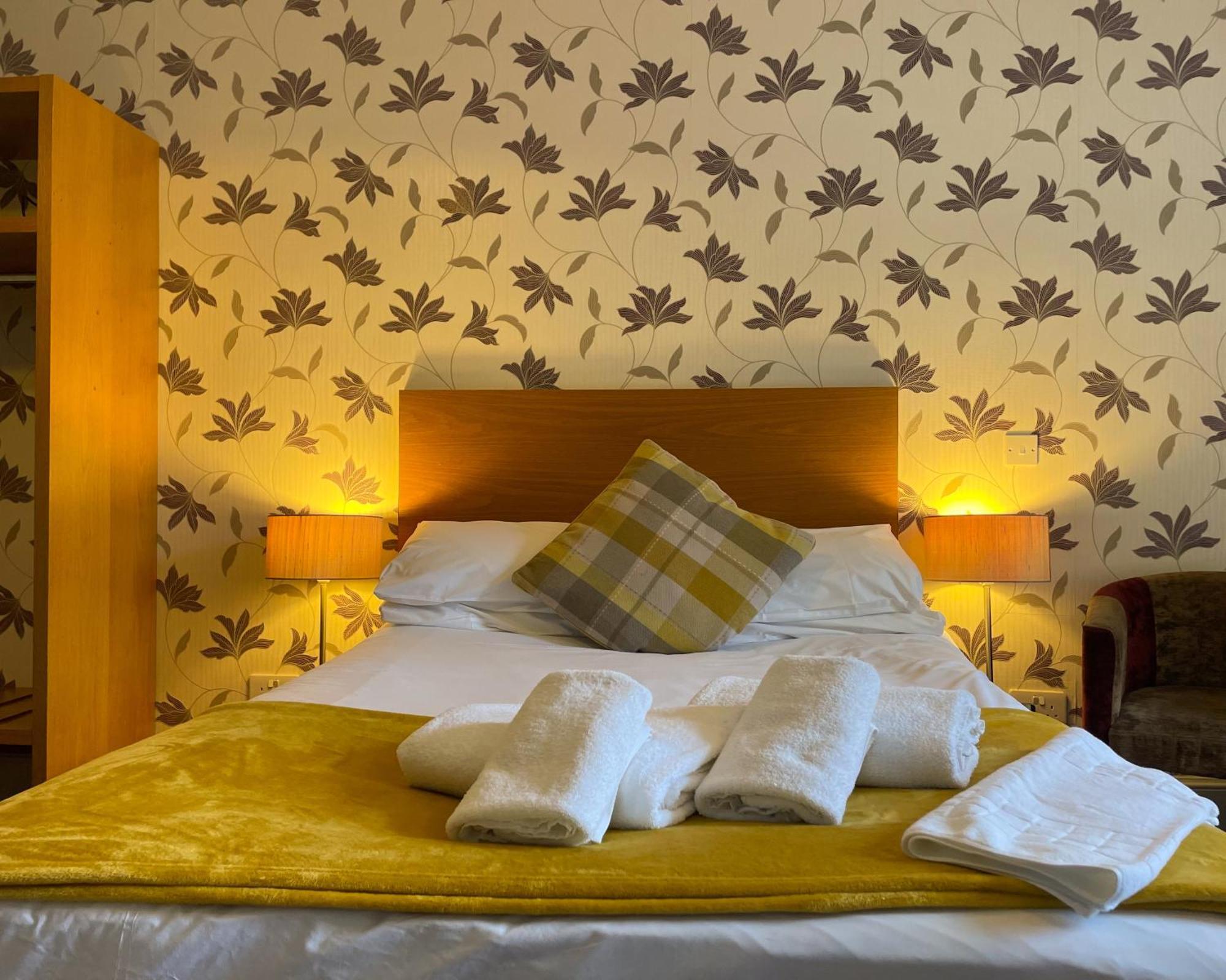 Grantown-on-Spey The Speyside Hotel And Restaurant מראה חיצוני תמונה