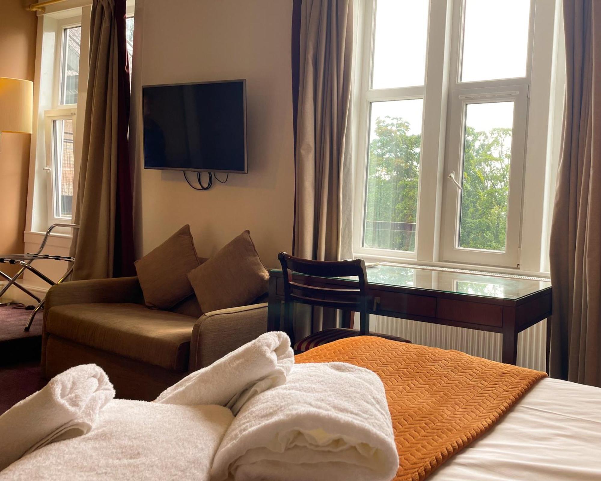 Grantown-on-Spey The Speyside Hotel And Restaurant מראה חיצוני תמונה